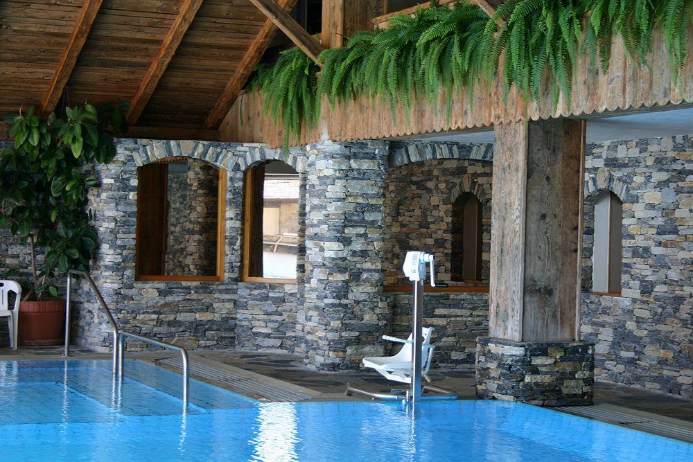 Hostellerie Du Pas De L'Ours "Relais Et Chateaux" Кран-Монтана Экстерьер фото
