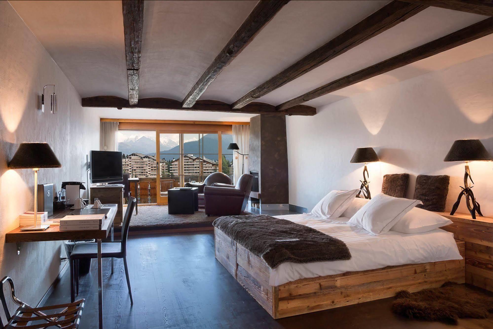 Hostellerie Du Pas De L'Ours "Relais Et Chateaux" Кран-Монтана Экстерьер фото